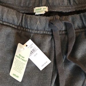 Aerie Sandy Fleece Cropped Sweatpants 